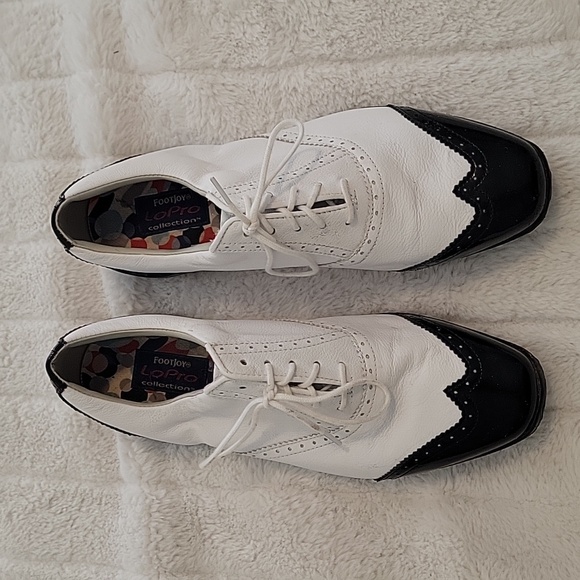 FootJoy LoPro Ladies golf shoe - Picture 1 of 8